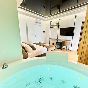 Boutique Suites - Palazzo Rodota 1783